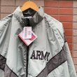 画像2: Deadstock U.S.ARMY Training Nylon Jacket  (2)